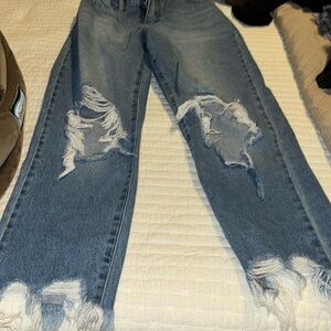 Ladies kan can destroyed ankle jeans